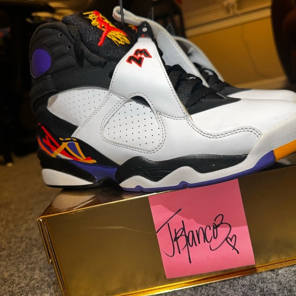 JORDAN 8 RETRO BG 'THREE-PEAT' - Picture 2 of 4